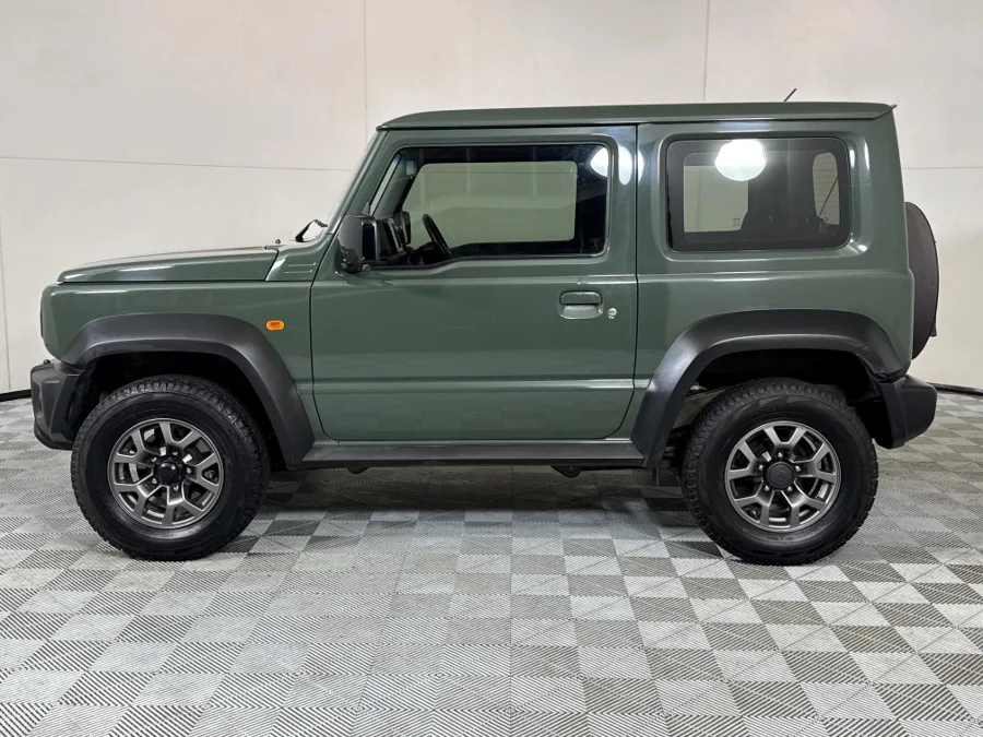 Used 2022 Suzuki Jimny 1.5 GLX AllGrip 3-door auto - WeBuyCars Midstream Used 2022 Suzuki Jimny 1.5 GLX AllGrip 3-door auto - WeBuyCars Midstream