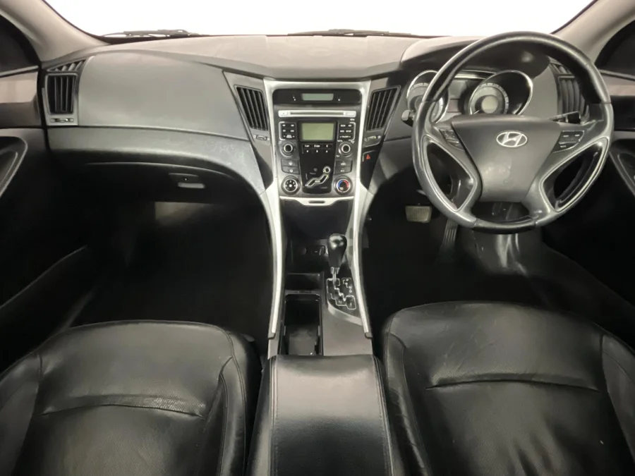 Used 2010 Hyundai Sonata 2.4 Executive - WeBuyCars Brackenfell Cape Town Used 2010 Hyundai Sonata 2.4 Executive - WeBuyCars Brackenfell Cape Town