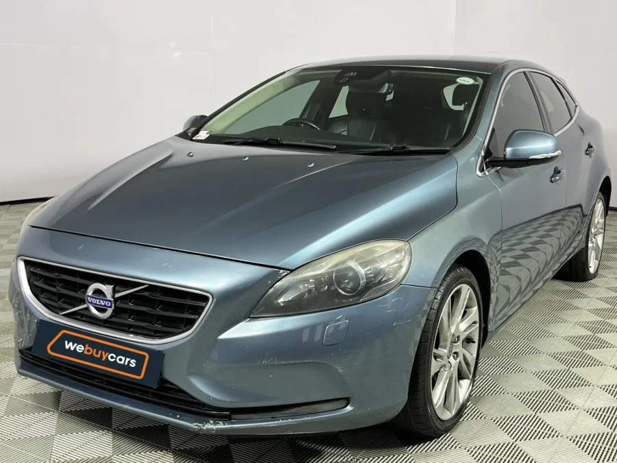 Used 2013 Volvo V40 T5 Elite - WeBuyCars Durban Used 2013 Volvo V40 T5 Elite - WeBuyCars Durban
