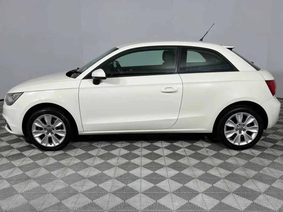 Used 2011 Audi A1 1.4TFSI SE R18 Le Mans Limited Edition auto - WeBuyCars Richmond Used 2011 Audi A1 1.4TFSI SE R18 Le Mans Limited Edition auto - WeBuyCars Richmond