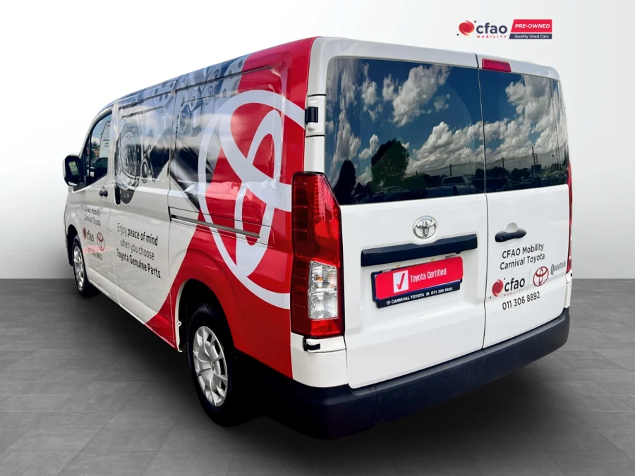 Used 2025 Toyota Quantum 2.8 LWB panel van - CFAO Mobility Toyota Carnival