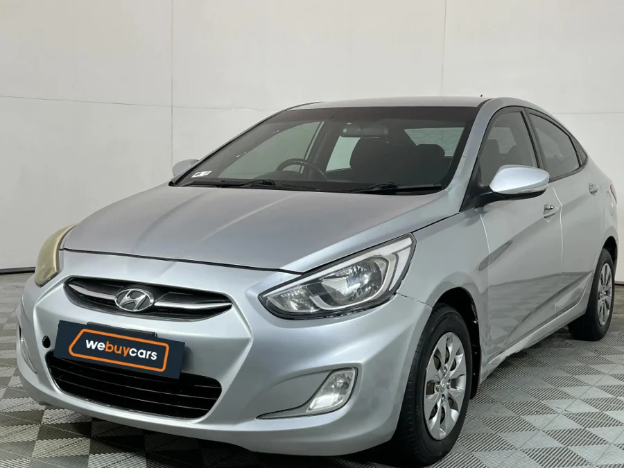 Used 2015 Hyundai Accent sedan 1.6 Fluid auto - WeBuyCars JHB South Used 2015 Hyundai Accent sedan 1.6 Fluid auto - WeBuyCars JHB South
