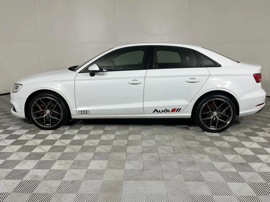 Used 2019 Audi A3 sedan 30TFSI S line - WeBuyCars Riverhorse Used 2019 Audi A3 sedan 30TFSI S line - WeBuyCars Riverhorse