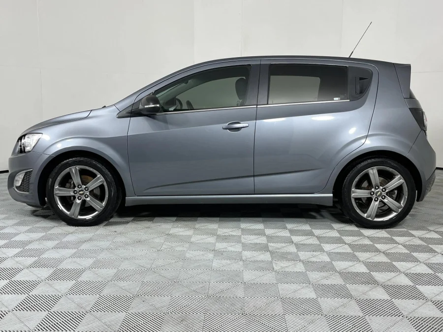 Used 2015 Chevrolet Sonic hatch 1.4T RS - WeBuyCars Pietermaritzburg