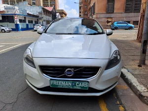 Used 2015 Volvo V40 D3 Inscription Used 2015 Volvo V40 D3 Inscription