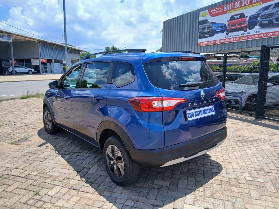 Used 2022 Renault Triber 1.0 Dynamique - Edu Auto Motors