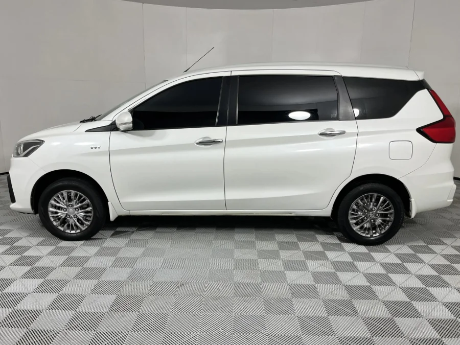 Used 2023 Toyota Rumion 1.5 TX manual - WeBuyCars Gqeberha