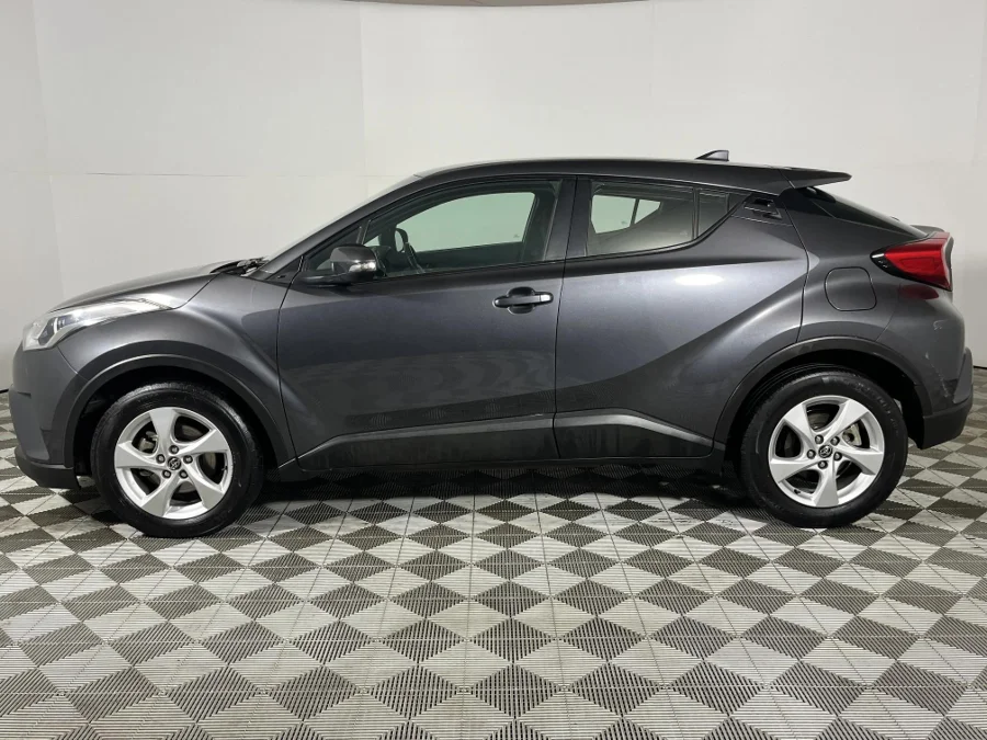 Used 2017 Toyota C-HR 1.2T Plus auto - WeBuyCars Germiston