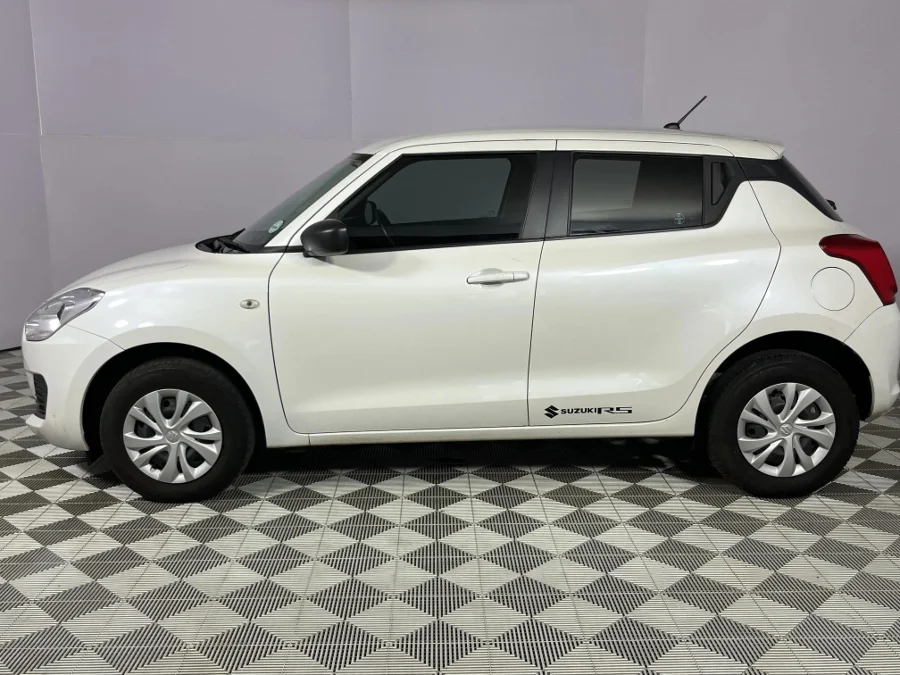 Used 2023 Suzuki Swift 1.2 GA - WeBuyCars Durban Used 2023 Suzuki Swift 1.2 GA - WeBuyCars Durban