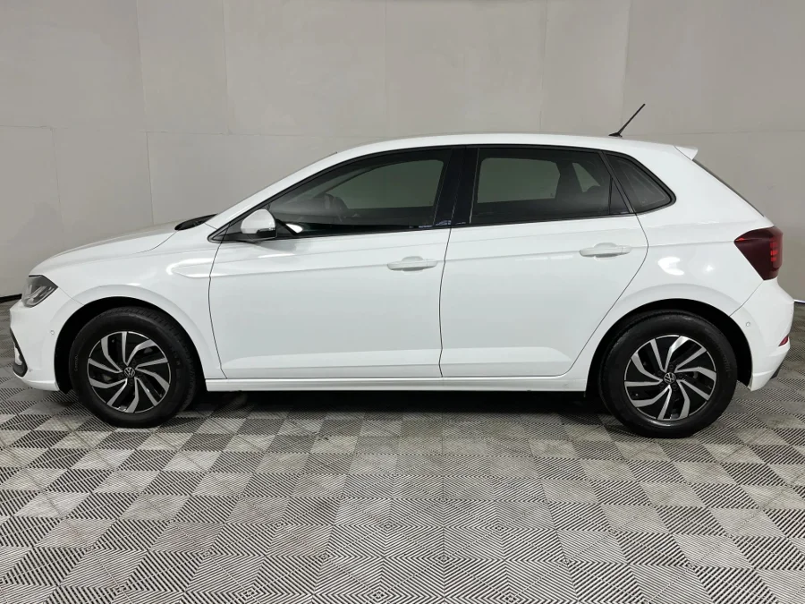 Used 2023 Volkswagen Polo hatch 1.0TSI Life auto - WeBuyCars George Used 2023 Volkswagen Polo hatch 1.0TSI Life auto - WeBuyCars George