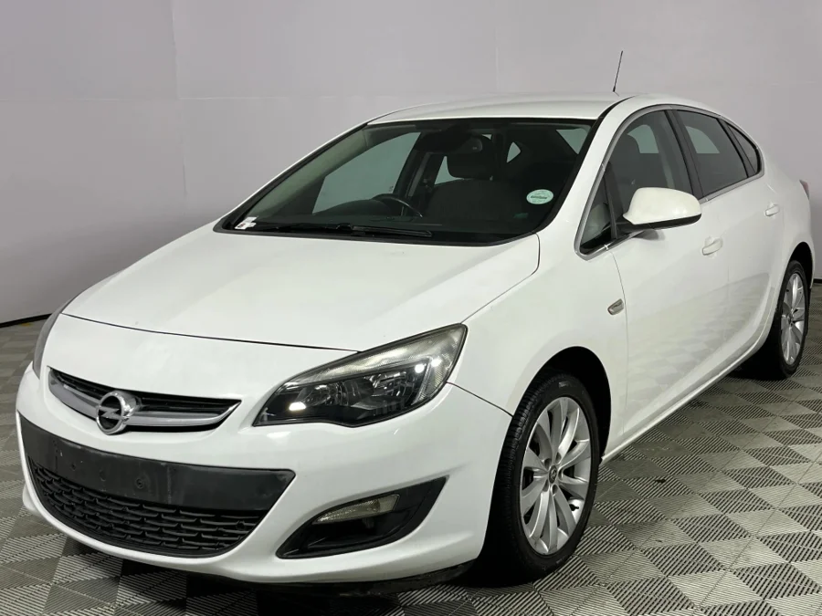 Used 2015 Opel Astra sedan 1.4 Turbo Enjoy - WeBuyCars Durban