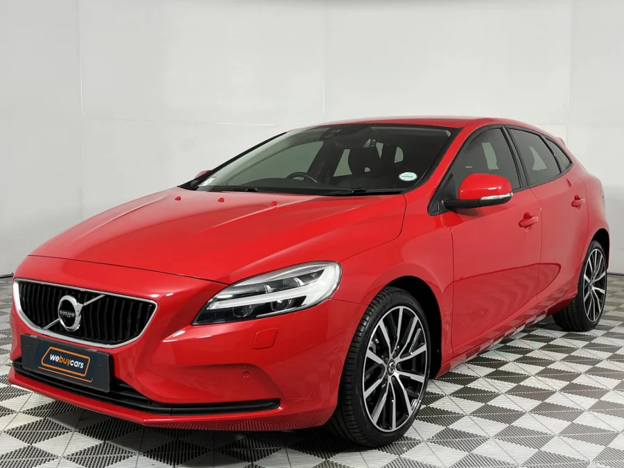 Used 2020 Volvo V40 D3 Momentum - WeBuyCars Midstream Used 2020 Volvo V40 D3 Momentum - WeBuyCars Midstream