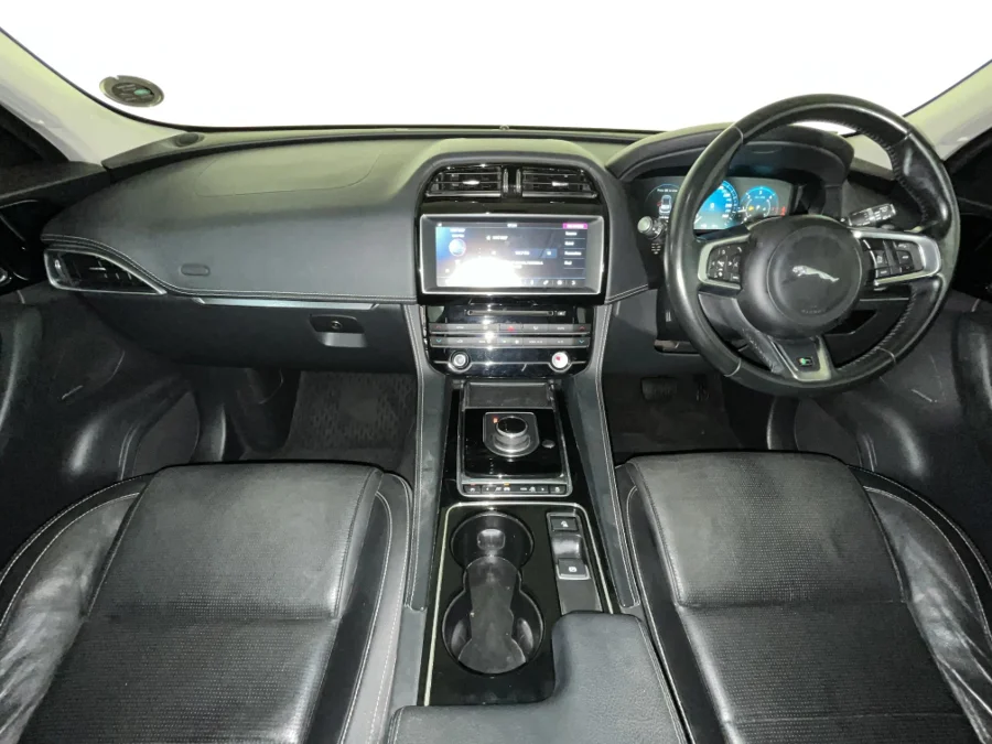 Used 2016 Jaguar F-Pace 20d AWD Chequered Flag - WeBuyCars Germiston Used 2016 Jaguar F-Pace 20d AWD Chequered Flag - WeBuyCars Germiston