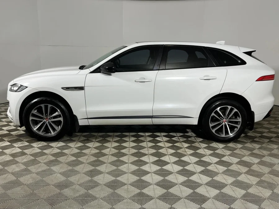 Used 2016 Jaguar F-Pace 20d AWD Chequered Flag - WeBuyCars Germiston Used 2016 Jaguar F-Pace 20d AWD Chequered Flag - WeBuyCars Germiston