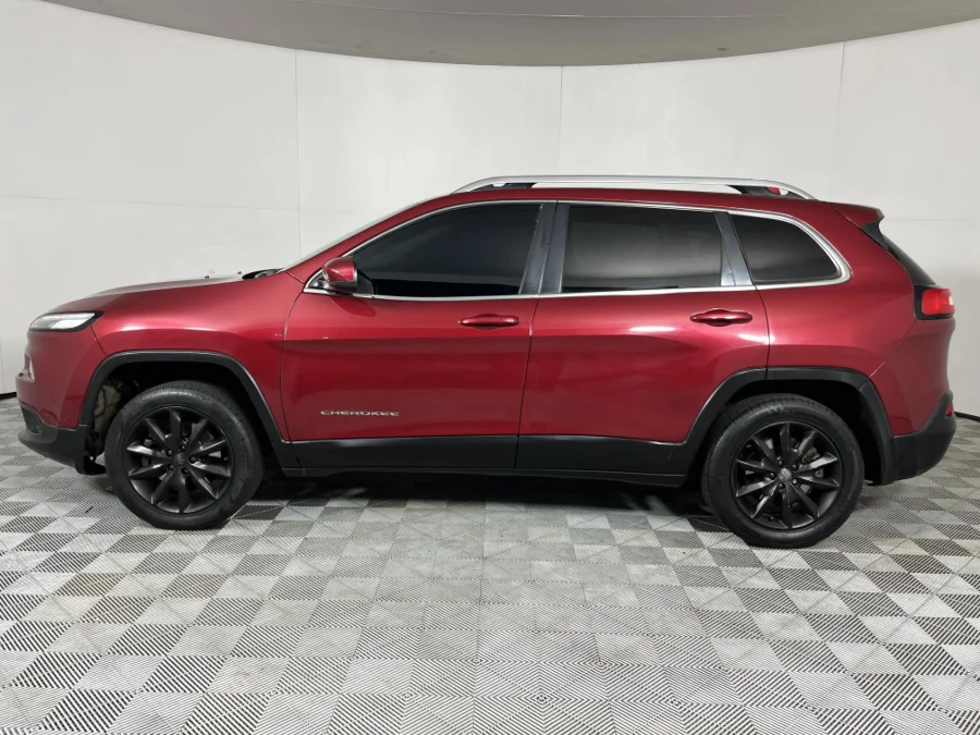 Used 2015 Jeep Cherokee 3.2L 4x4 Trailhawk - WeBuyCars Riverhorse