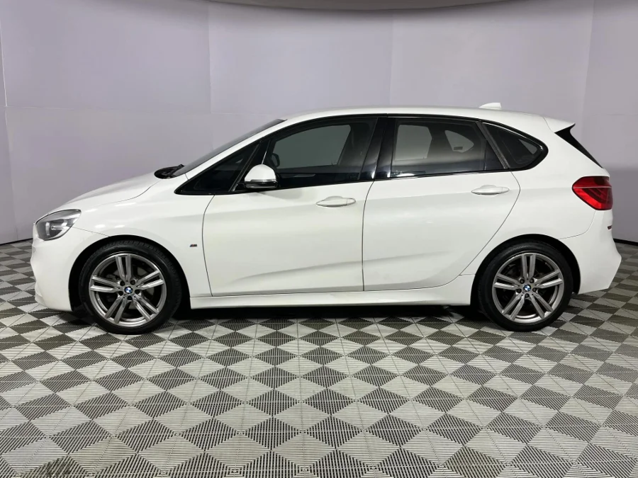 Used 2015 BMW 2 Series Active Tourer 220i Active Tourer M Sport sports-auto - WeBuyCars Midstream