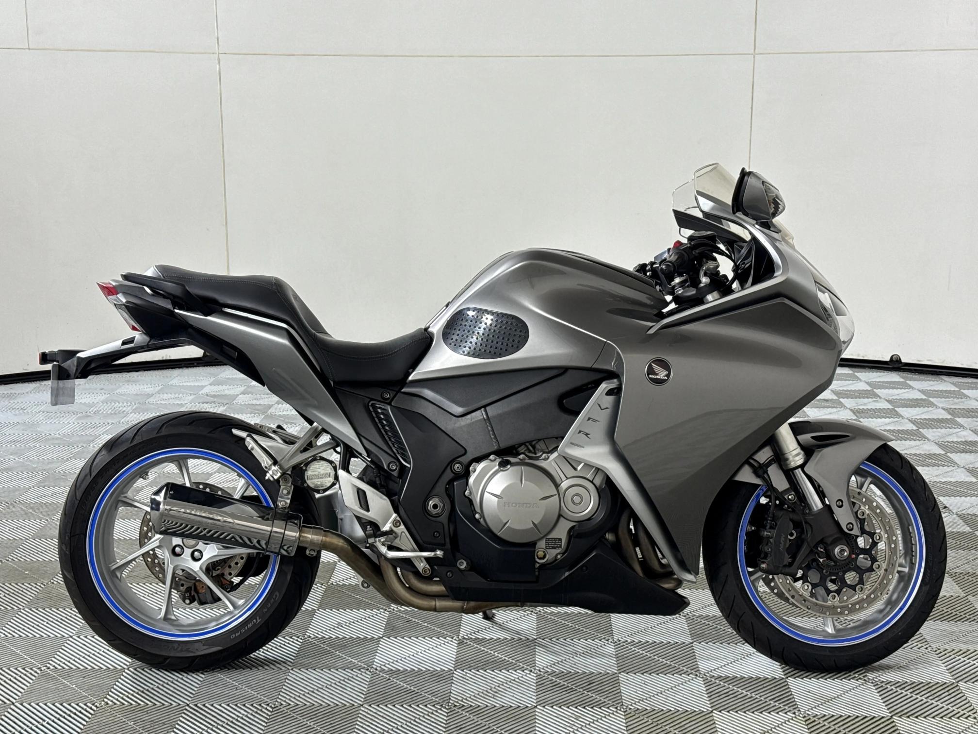 Used 2011 Honda VFR 1200f