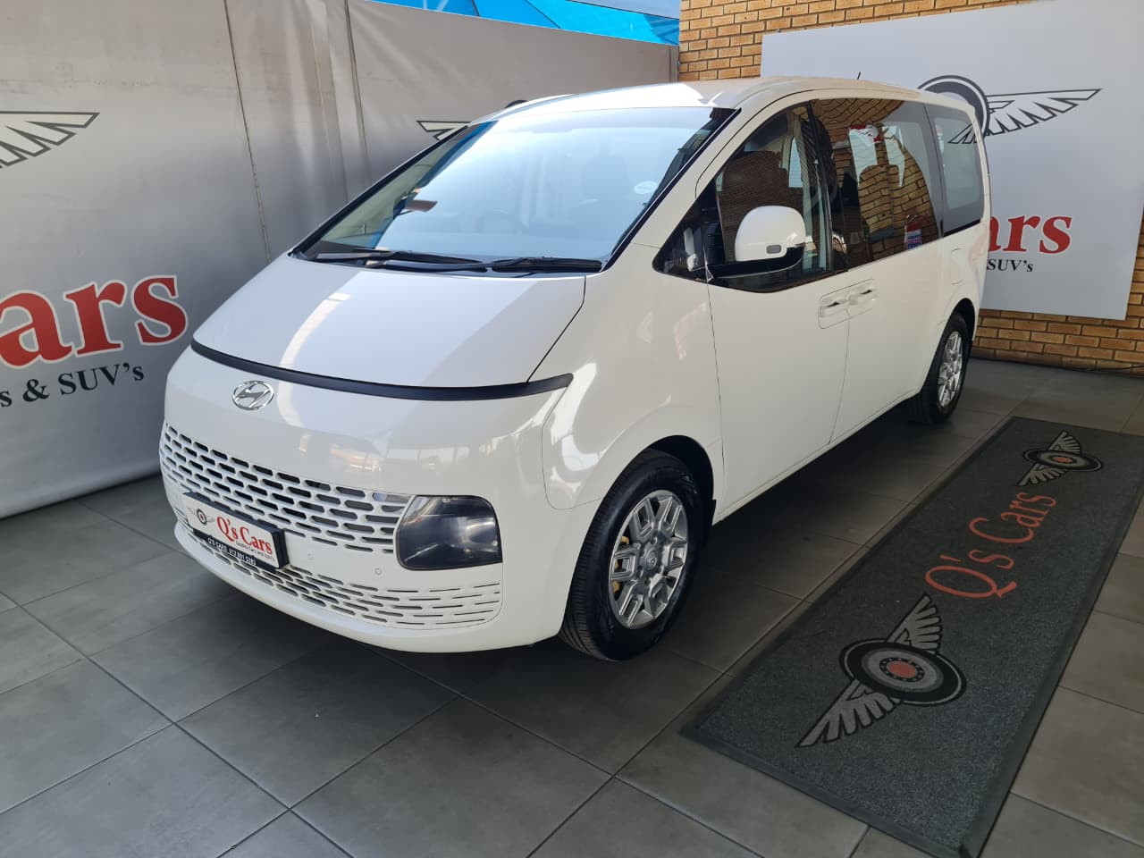 Used 2023 Hyundai Staria 2.2D Executive 9-seater