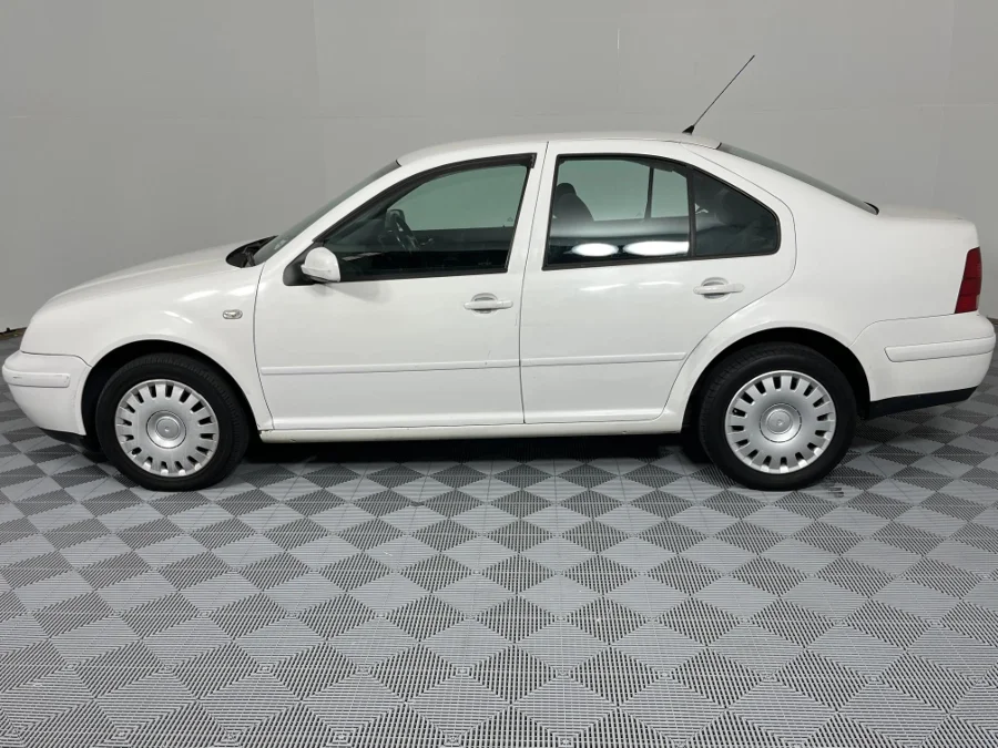 Used 2002 Volkswagen Jetta 1.6 Comfortline automatic - WeBuyCars Richmond Used 2002 Volkswagen Jetta 1.6 Comfortline automatic - WeBuyCars Richmond