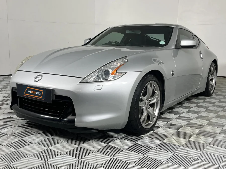 Used 2010 Nissan 370Z coupe auto - WeBuyCars The Dome Used 2010 Nissan 370Z coupe auto - WeBuyCars The Dome