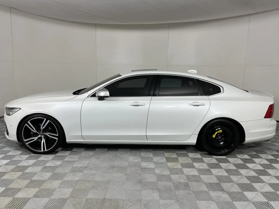 Used 2017 Volvo S90 D5 AWD R-Design - WeBuyCars Mbombela