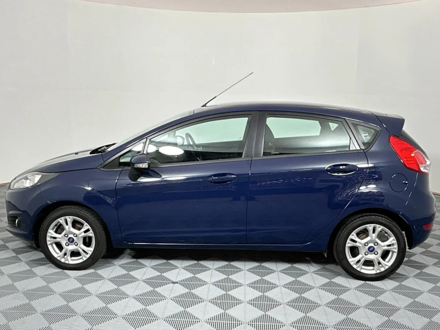 Used 2013 Ford Fiesta 5-door 1.0T Trend - WeBuyCars Epping Used 2013 Ford Fiesta 5-door 1.0T Trend - WeBuyCars Epping