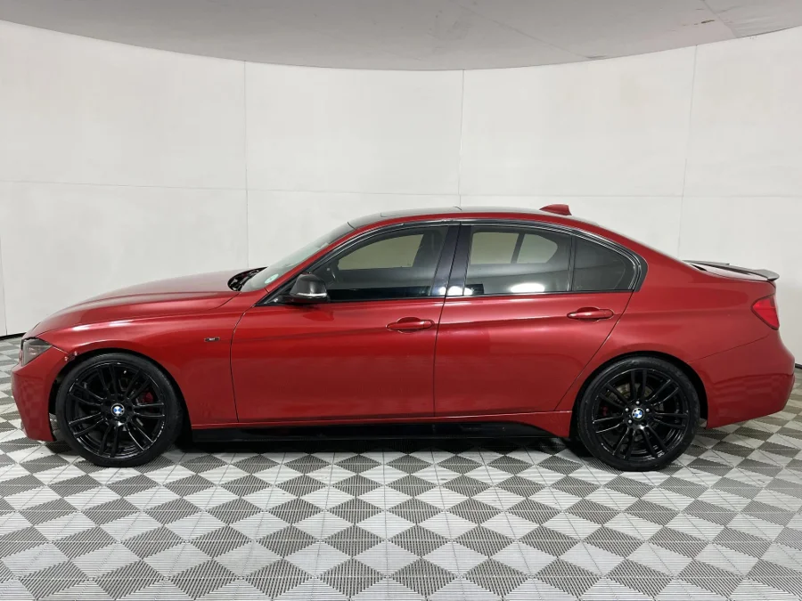 Used 2013 BMW 3 Series 320i M Sport sports-auto - WeBuyCars JHB South Used 2013 BMW 3 Series 320i M Sport sports-auto - WeBuyCars JHB South