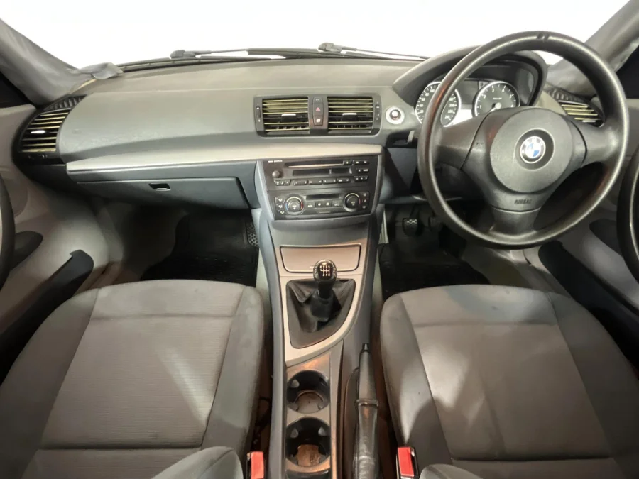 Used 2004 BMW 1 Series 120i 5-door - WeBuyCars Brackenfell Cape Town Used 2004 BMW 1 Series 120i 5-door - WeBuyCars Brackenfell Cape Town