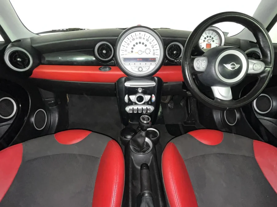 Used 2010 MINI Hatch Cooper - WeBuyCars Durban