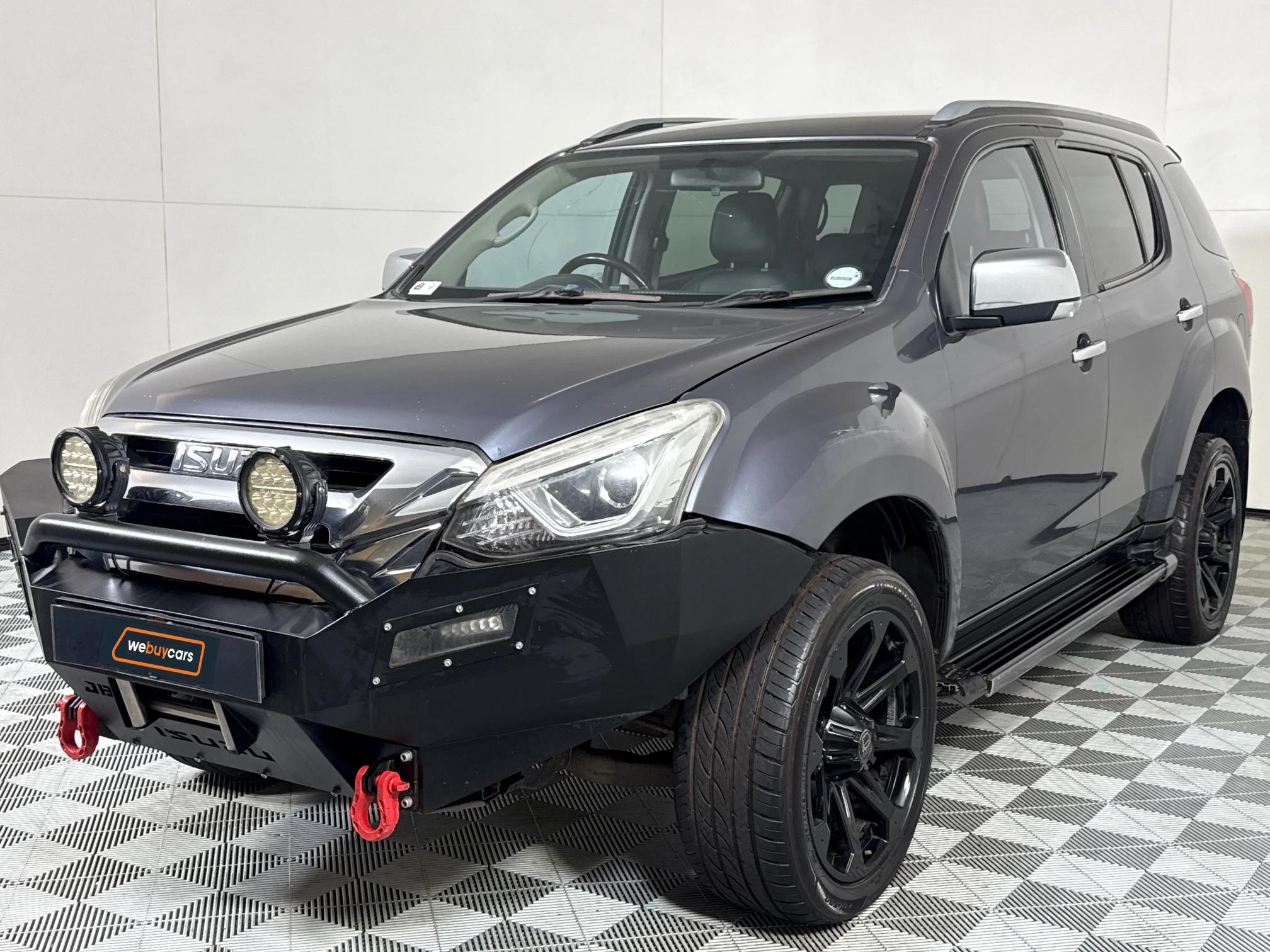 Used 2019 Isuzu mu-X 3.0