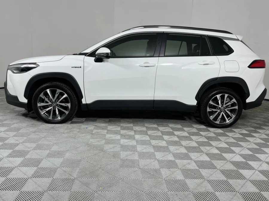 Used 2022 Toyota Corolla Cross 1.8 Hybrid XR - WeBuyCars Pietermaritzburg