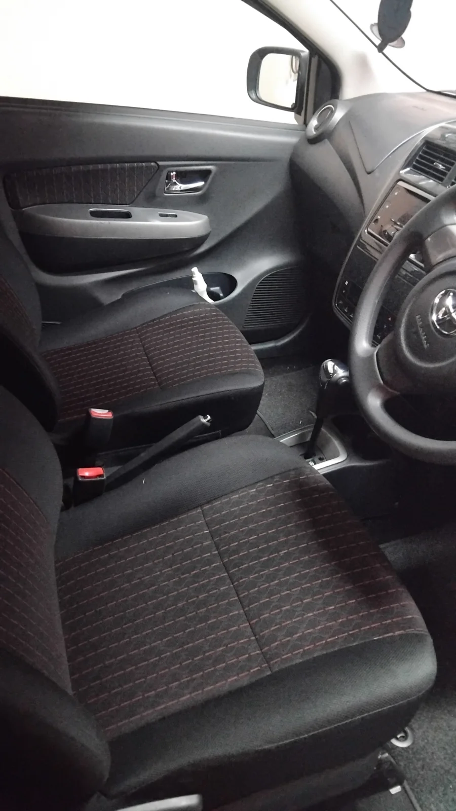 Used 2021 Toyota Agya 1.0 auto - Private Seller Used 2021 Toyota Agya 1.0 auto - Private Seller