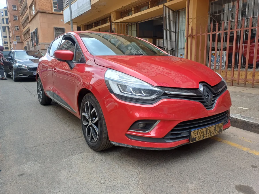 Used 2019 Renault Clio 1.6 Dynamique 5-door - Velociti Ryde Auto