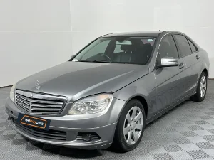 Used 2011 Mercedes-Benz C-Class C180CGI Classic Touchshift Used 2011 Mercedes-Benz C-Class C180CGI Classic Touchshift