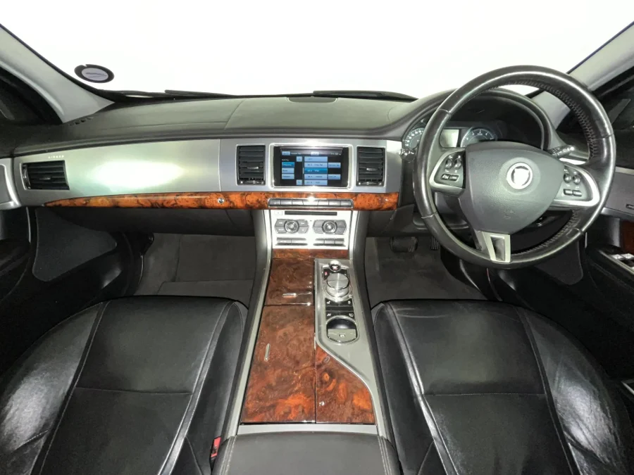 Used 2014 Jaguar XF 3.0 Supercharged Premium Luxury - WeBuyCars Germiston Used 2014 Jaguar XF 3.0 Supercharged Premium Luxury - WeBuyCars Germiston