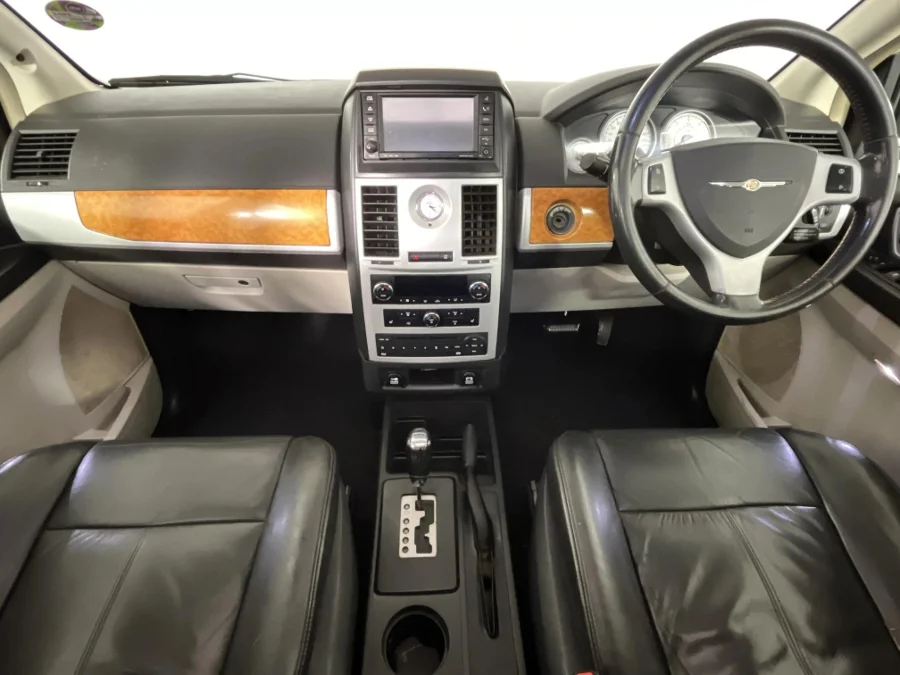 Used 2009 Chrysler Grand Voyager 2.8CRD Limited - WeBuyCars Silverlakes