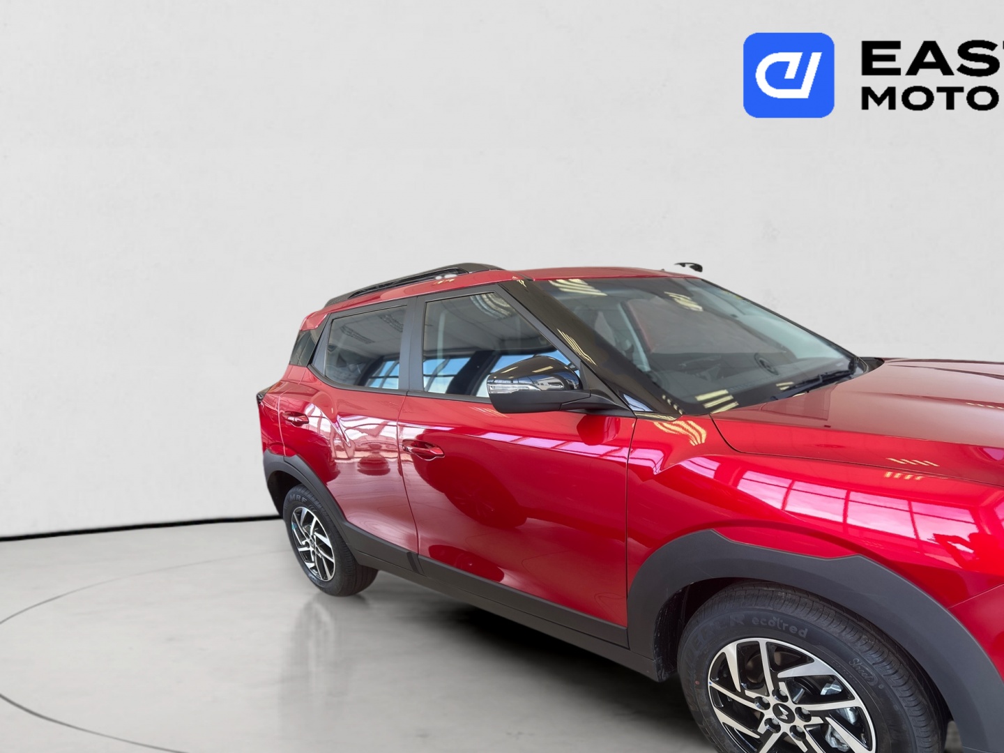 New 2025 Mahindra XUV 3XO 1.2T AX5 manual