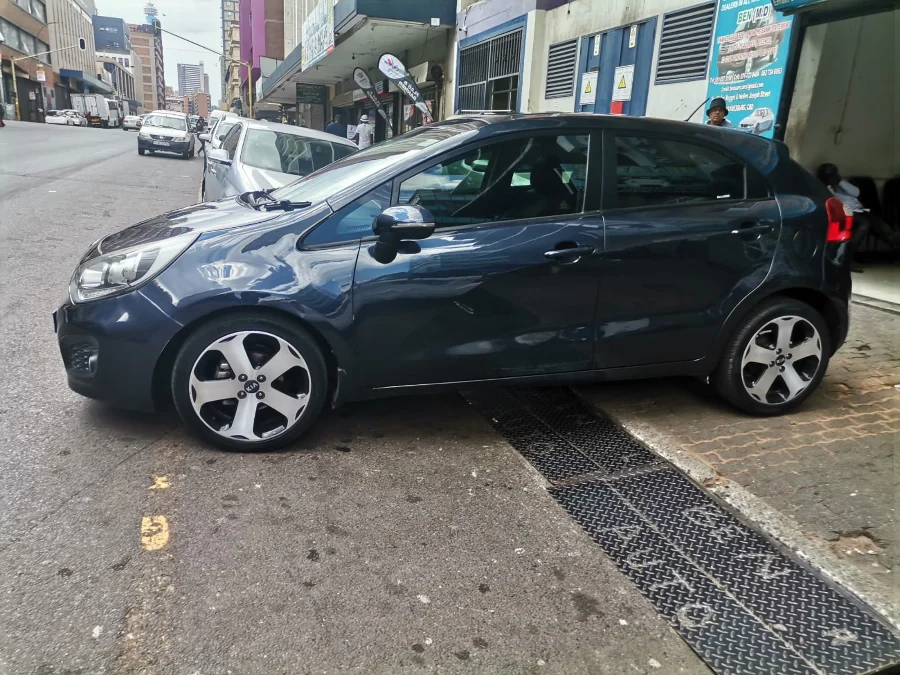 Used 2015 Kia Rio 1.4 4-door - Ben Auto