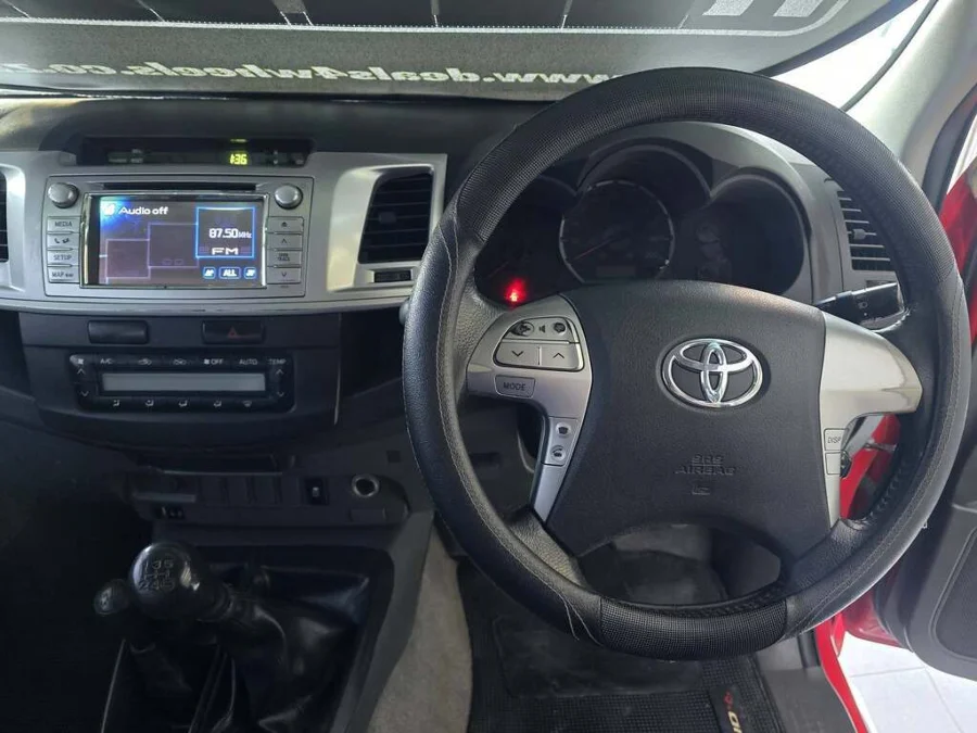 Used 2013 Toyota Hilux 3.0D-4D double cab Raider Dakar edition - Deals 4 Wheels