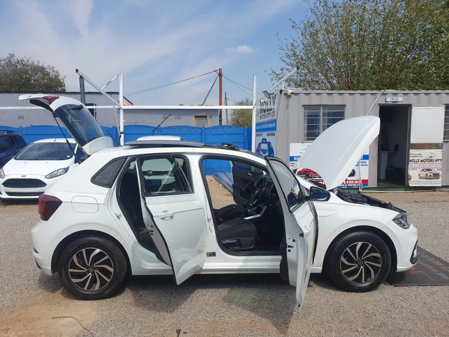 Used 2024 Volkswagen Polo hatch 1.0TSI Life manual - Nolly Motors
