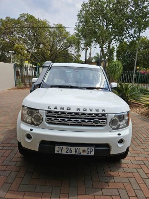 Used 2012 Land Rover Discovery 4 SDV6 SE
