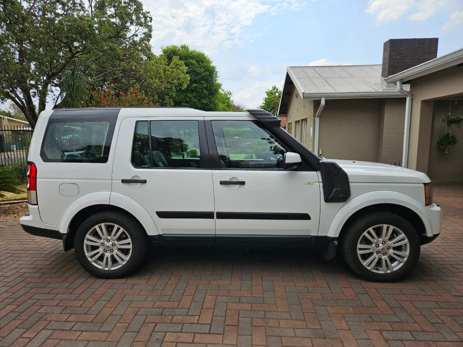 Used 2012 Land Rover Discovery 4 SDV6 SE - Private Seller