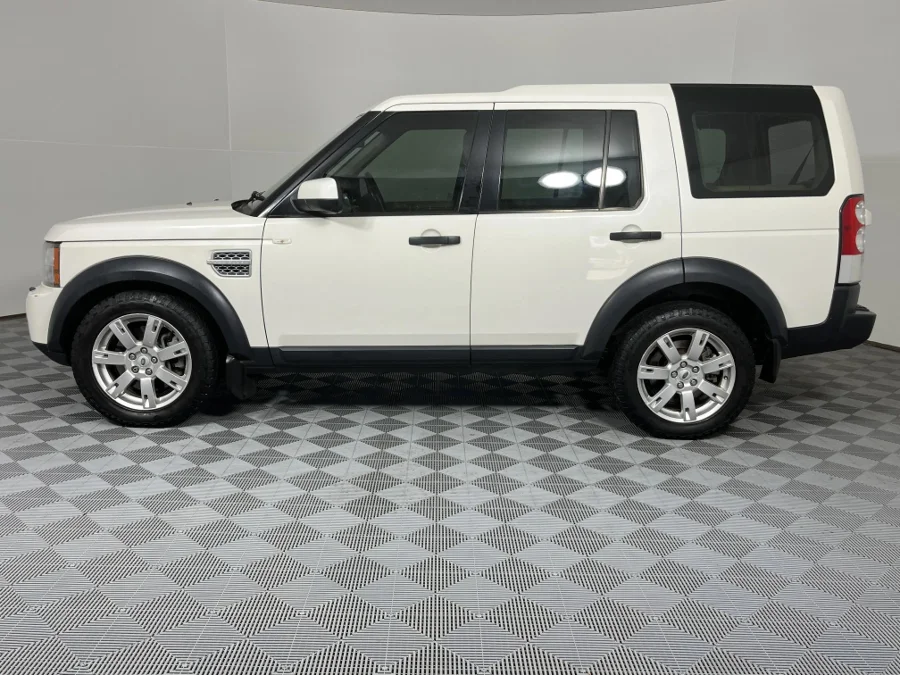 Used 2010 Land Rover Discovery SDV6 S - WeBuyCars Montana