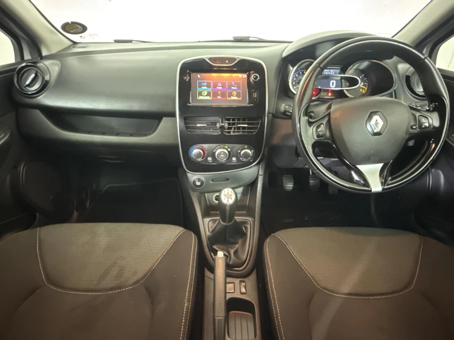 Used 2016 Renault Clio 66kW turbo Expression - WeBuyCars Midstream Used 2016 Renault Clio 66kW turbo Expression - WeBuyCars Midstream