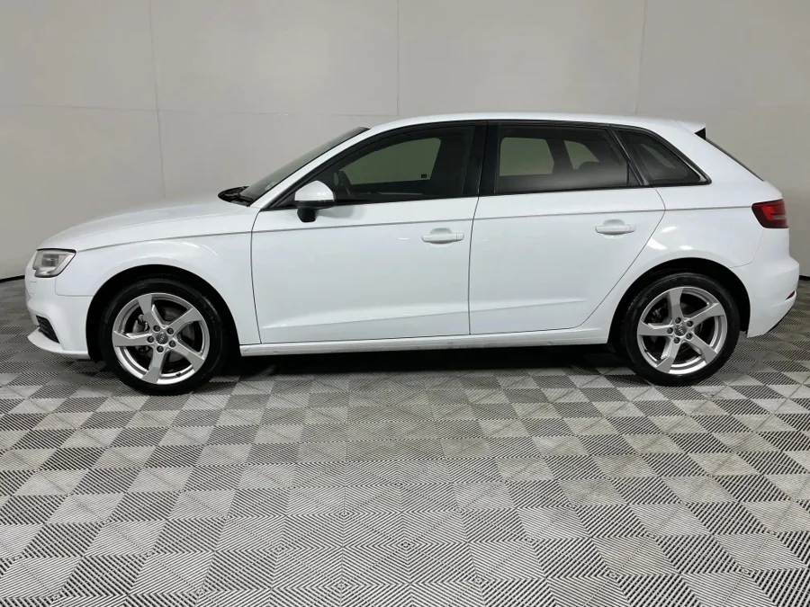 Used 2019 Audi A3 sedan 30TFSI S line - WeBuyCars JHB South