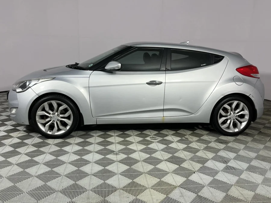 Used 2013 Hyundai Veloster 1.6 Executive auto - WeBuyCars Brackenfell Cape Town Used 2013 Hyundai Veloster 1.6 Executive auto - WeBuyCars Brackenfell Cape Town
