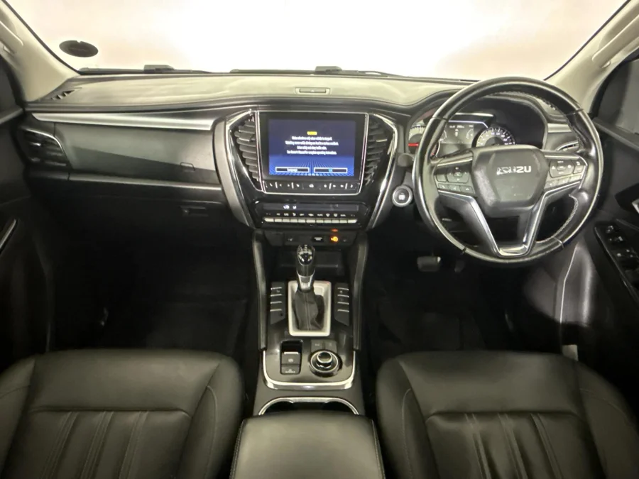 Used 2022 Isuzu mu-X 3.0TD Onyx 4x4 - WeBuyCars Germiston Used 2022 Isuzu mu-X 3.0TD Onyx 4x4 - WeBuyCars Germiston