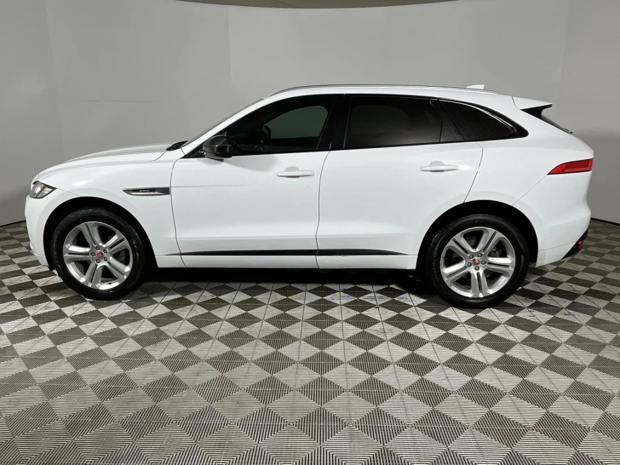 Used 2017 Jaguar F-Pace 25d AWD Chequered Flag - WeBuyCars Germiston Used 2017 Jaguar F-Pace 25d AWD Chequered Flag - WeBuyCars Germiston