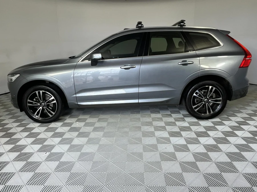 Used 2019 Volvo XC60 D4 AWD Momentum - WeBuyCars Midstream