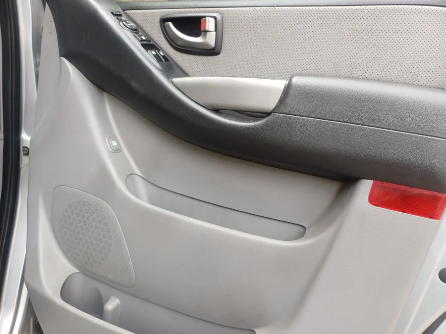 Used 2016 Hyundai H-1 H-1 2.5CRDi panel van auto - Ellas Auto